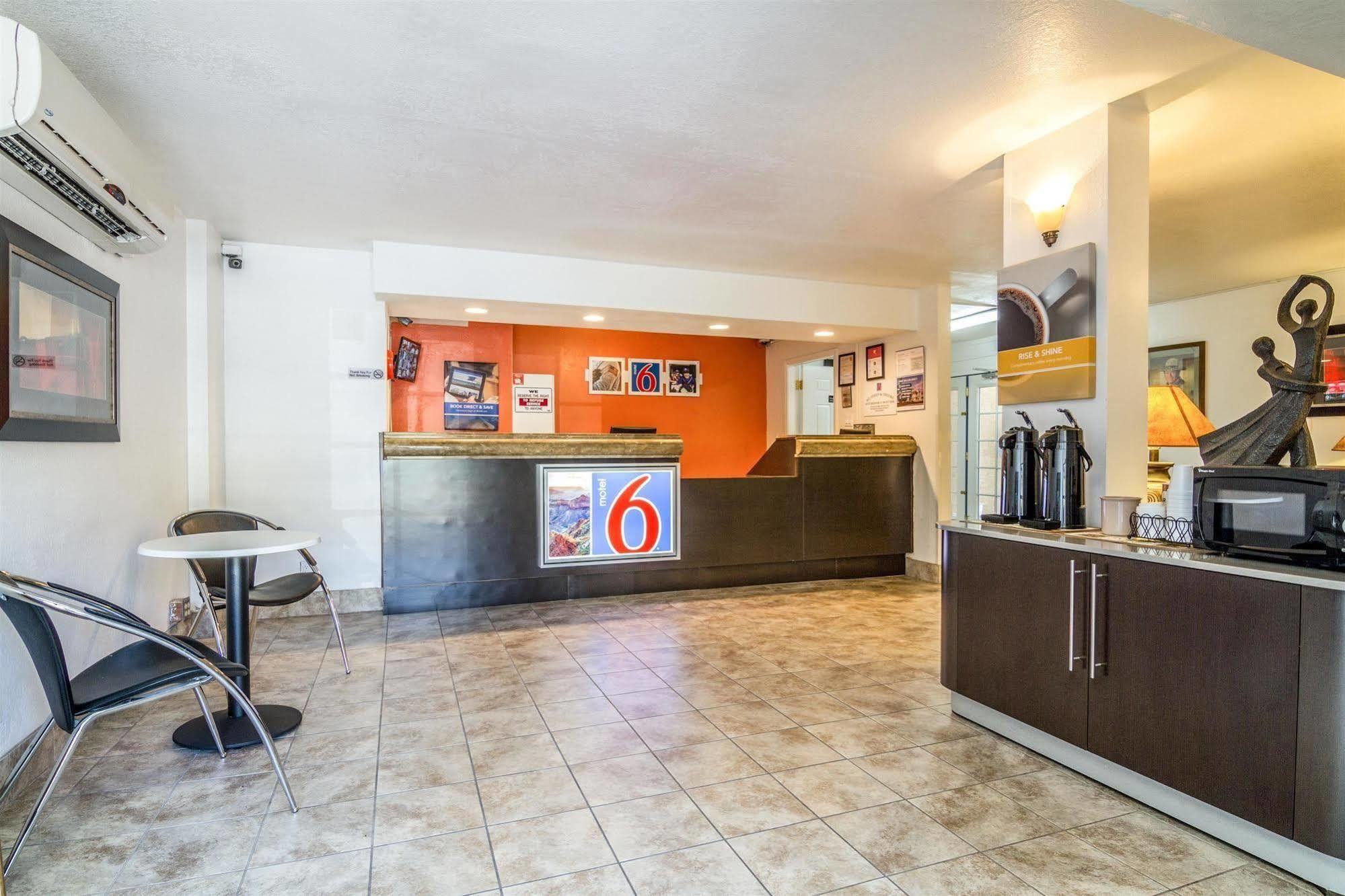 Motel 6 Glendale Az Екстериор снимка
